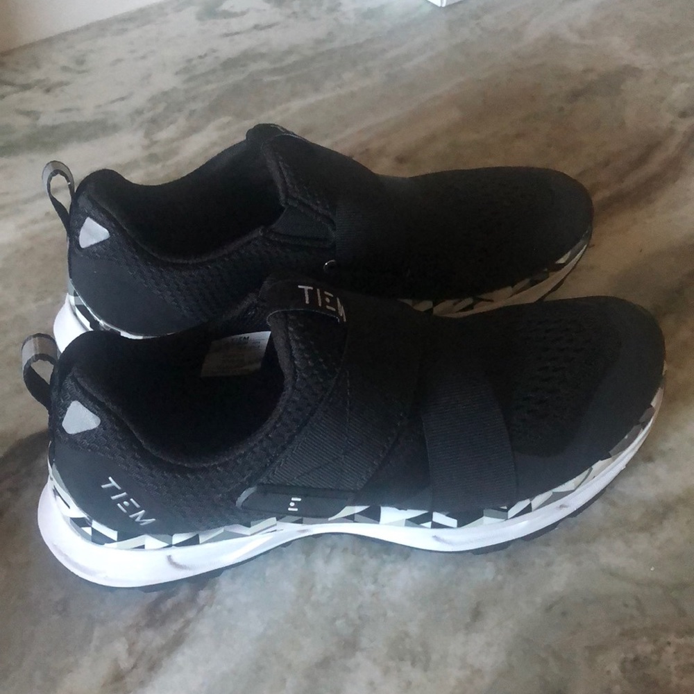 TIEM Spin shoes, worn twice, perfect condition!